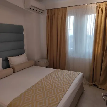 Muses Deluxe Panzió Néa Fókaia